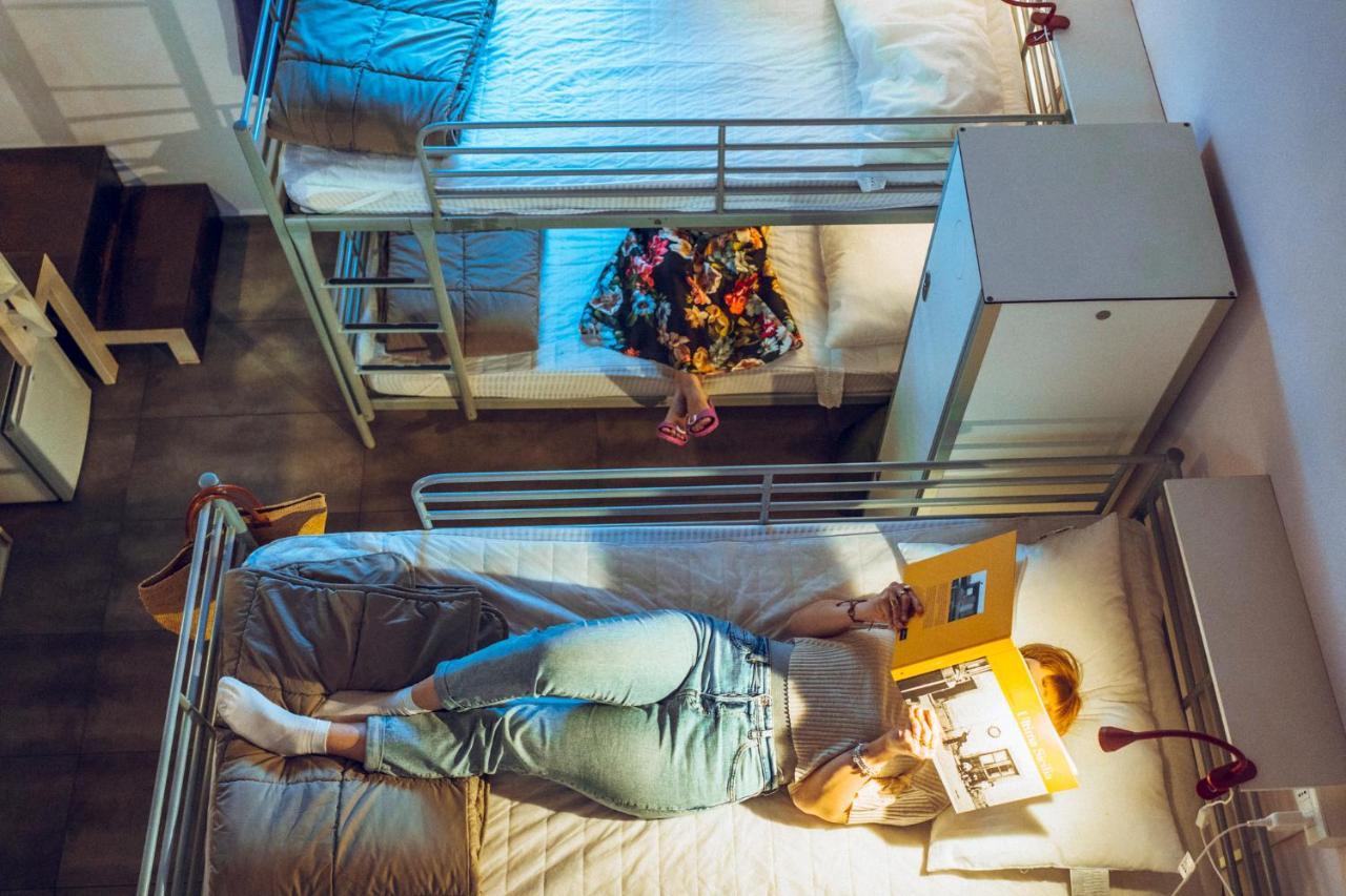 Lol Hostel Siracusa Syrakuzy Zewnętrze zdjęcie