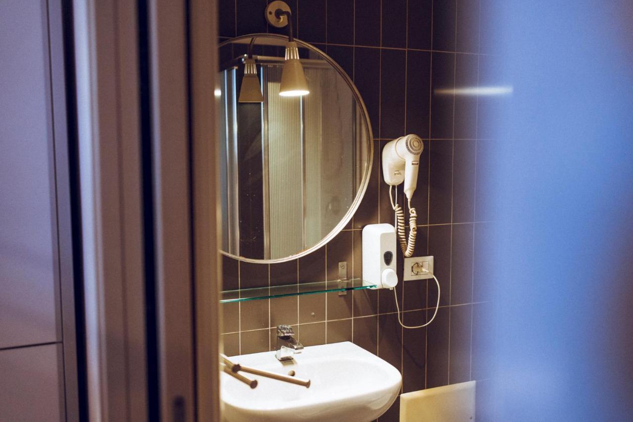 Lol Hostel Siracusa Syrakuzy Zewnętrze zdjęcie