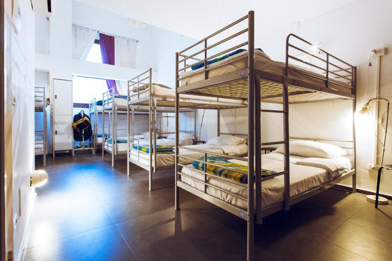 Lol Hostel Siracusa Syrakuzy Zewnętrze zdjęcie